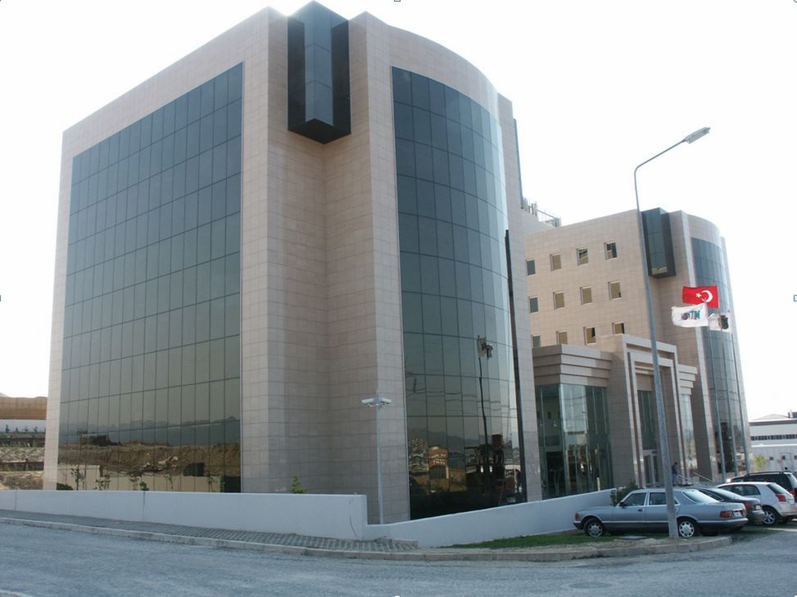 Multi-storey steel buildings